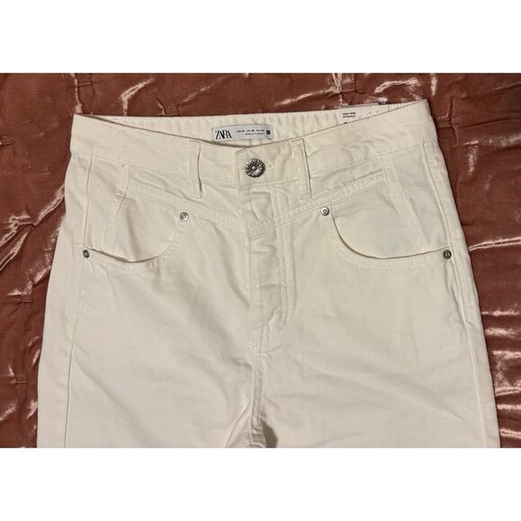 NWT Zara High Rise Straight Decorative Seam Front Jeans, White, Sz. 6 - Picture 4 of 10